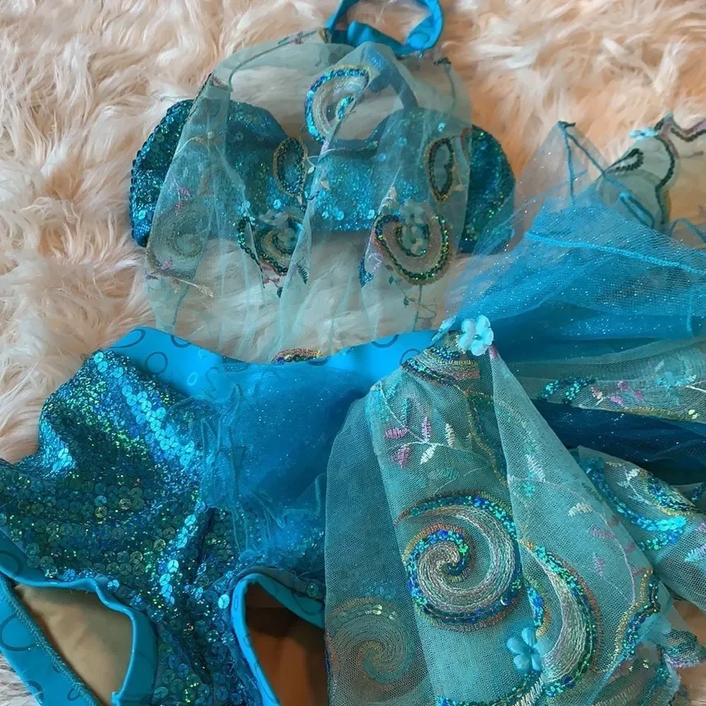 Absolutely gorgeous custom made solo costume Blue stunner Child Large